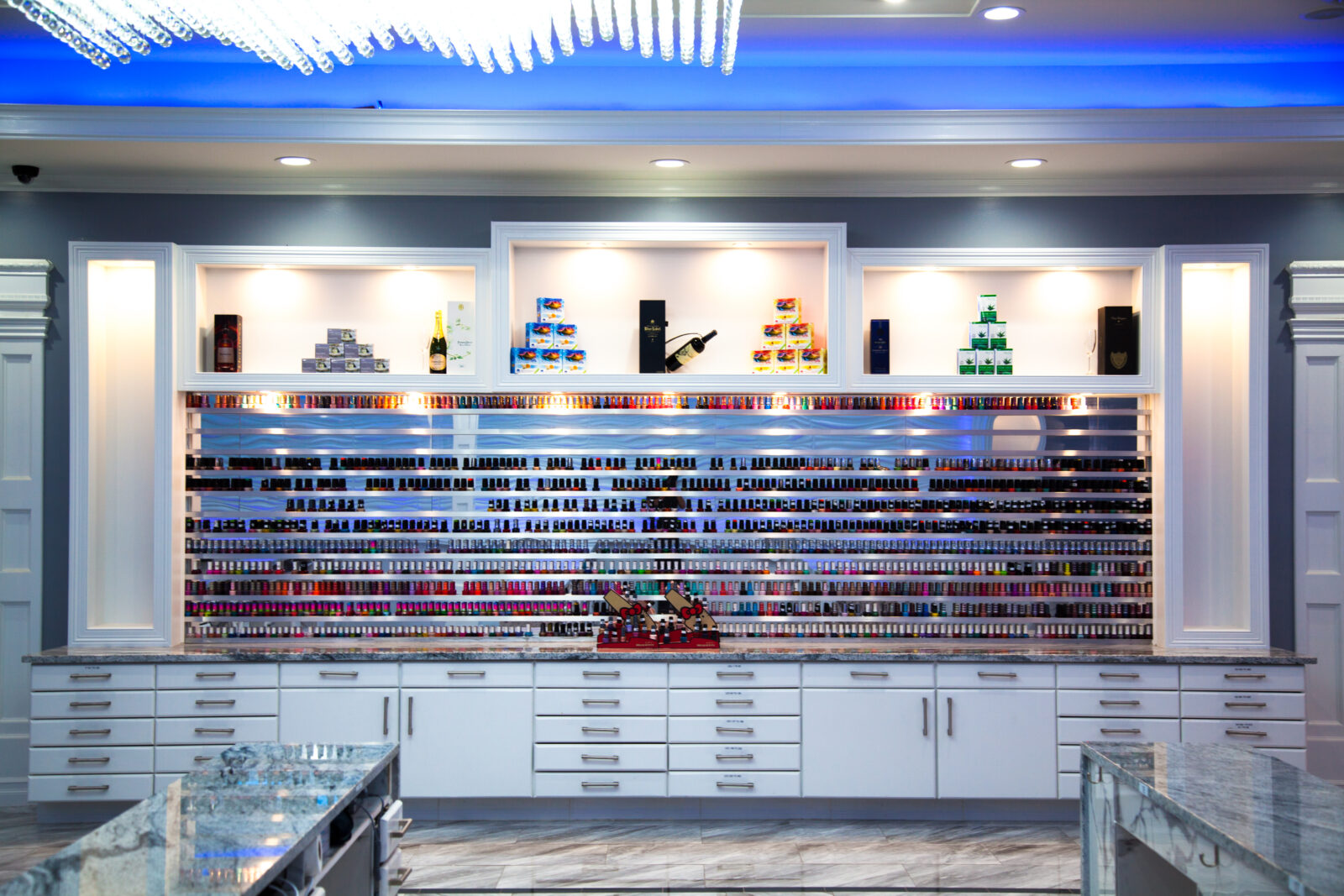 The Salon SpaNailsCocktails